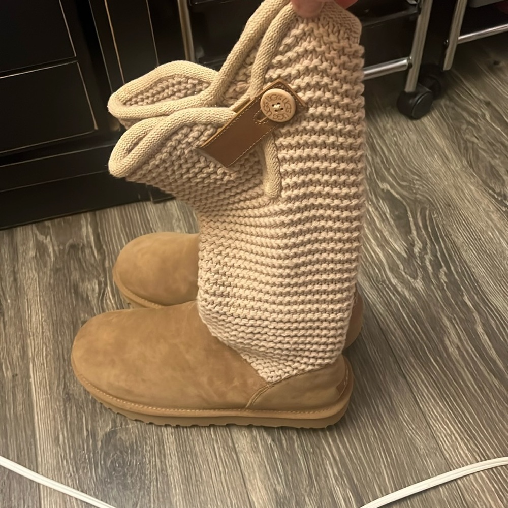 UGG Tan Knit Clogs